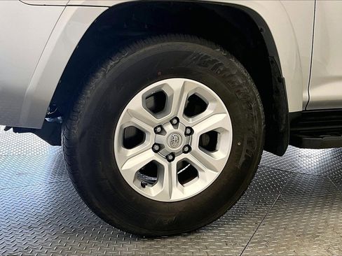 Used 2024 Toyota 4Runner SR5 image 8