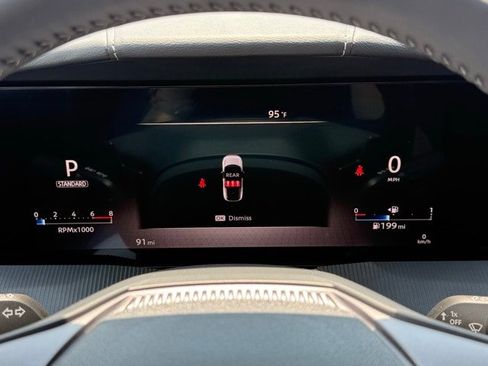 New 2025 Nissan Murano SV image 30