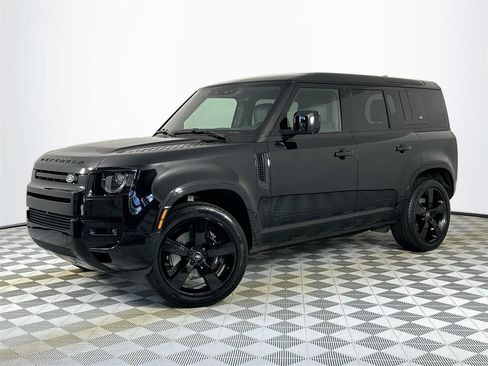 Used 2023 Land Rover Defender 110 V8 AWD/4WD image 1