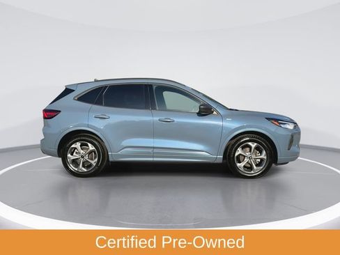 Certified 2024 Ford Escape ST-Line w/ Tech Pack #1 FWD image 9