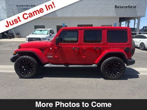 Used 2021 Jeep Wrangler Unlimited Sahara w/ LED Lighting Group AWD/4WD image 2
