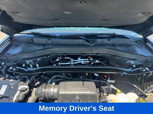 Used 2023 Ford Explorer Limited w/ Equipment Group 301A AWD/4WD image 8