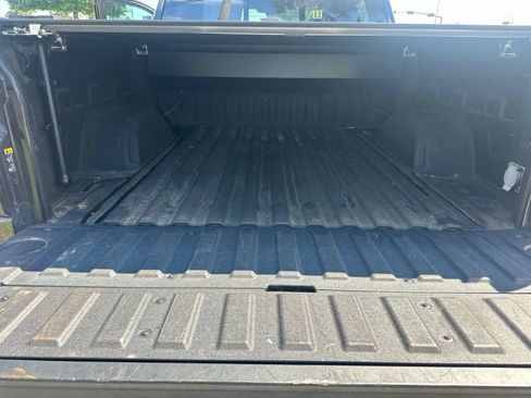 Used 2021 GMC Sierra 1500 Denali w/ Denali Ultimate Package AWD/4WD image 18