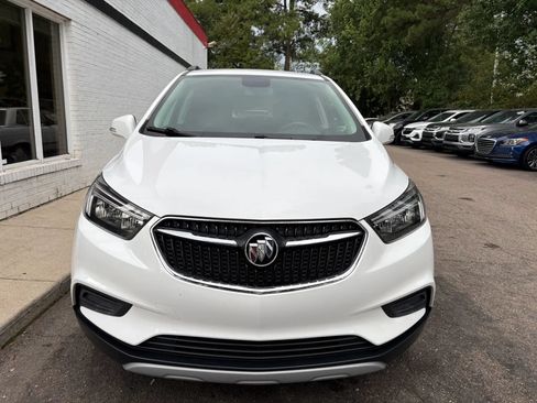 Used 2019 Buick Encore Preferred AWD/4WD image 3