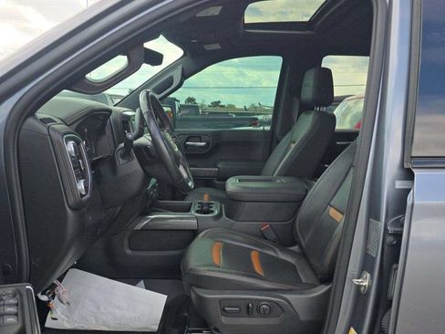 Used 2019 GMC Sierra 1500 AT4 w/ AT4 Premium Package AWD/4WD image 2
