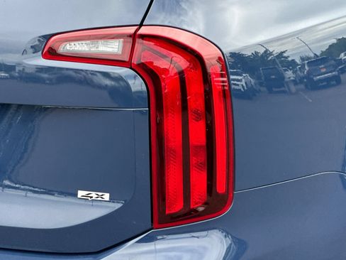 Certified 2024 Kia Telluride S w/ S Sunroof Package AWD/4WD image 25