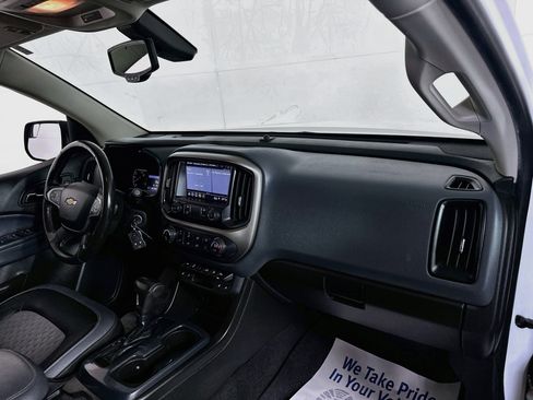 Used 2020 Chevrolet Colorado Z71 AWD/4WD image 27