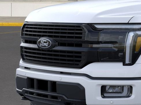 New 2025 Ford F150 Platinum w/ FX4 Off-Road Package image 17