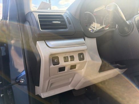 Used 2015 Subaru Forester 2.5i Premium w/ All-Weather Package AWD/4WD image 16