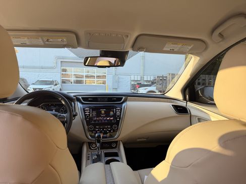 Certified 2024 Nissan Murano SV AWD/4WD image 8