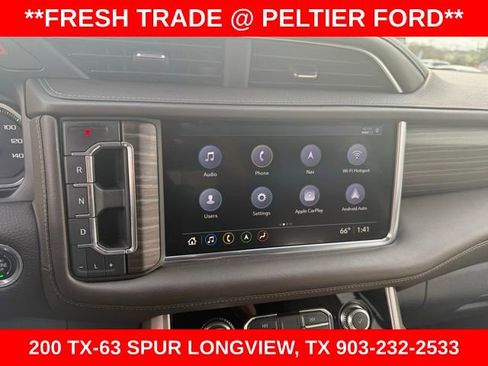 Used 2021 GMC Yukon XL Denali w/ Denali Premium Package image 17