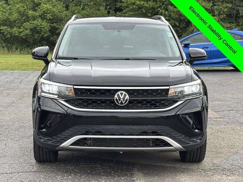Used 2022 Volkswagen Taos SE AWD/4WD image 30