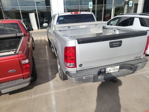 Used 2013 GMC Sierra 1500 SLE image 4