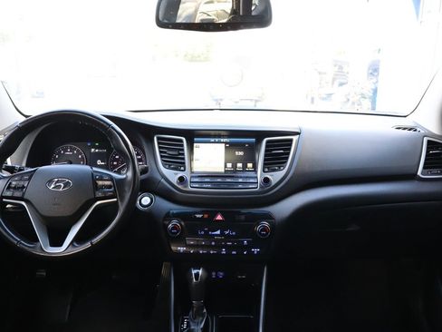 Used 2017 Hyundai Tucson Limited w/ Limited Ultimate Package 03 AWD/4WD image 12