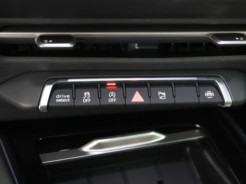 New 2026 Audi Q3 quattro 2.0T AWD/4WD image 28