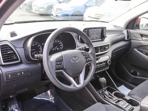 Used 2020 Hyundai Tucson SE w/ Cargo Package image 23