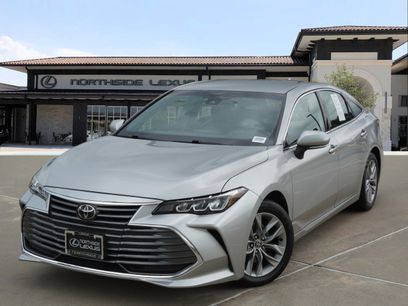 Used 2022 Toyota Avalon XLE