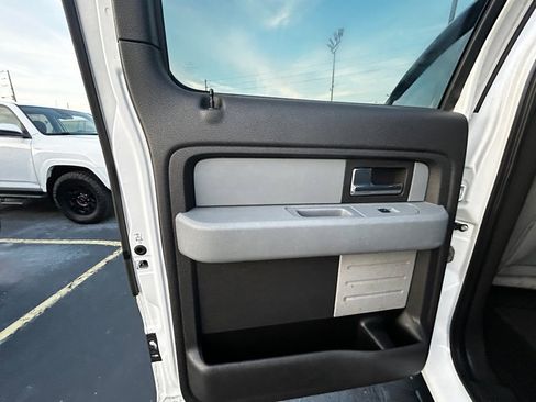 Used 2013 Ford F150 XLT w/ Luxury Equipment Group image 14