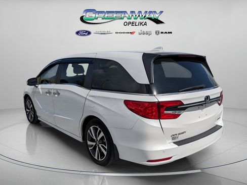 Used 2022 Honda Odyssey Touring image 4