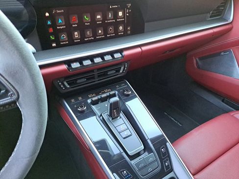 Used 2022 Porsche 911 Turbo S image 27