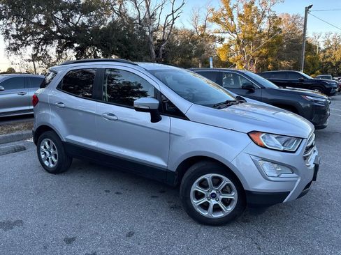 Used 2021 Ford EcoSport SE w/ SE Convenience Package FWD image 6