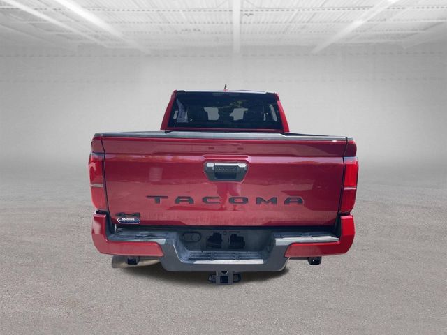 Used 2025 Toyota Tacoma SR5 AWD/4WD image 6
