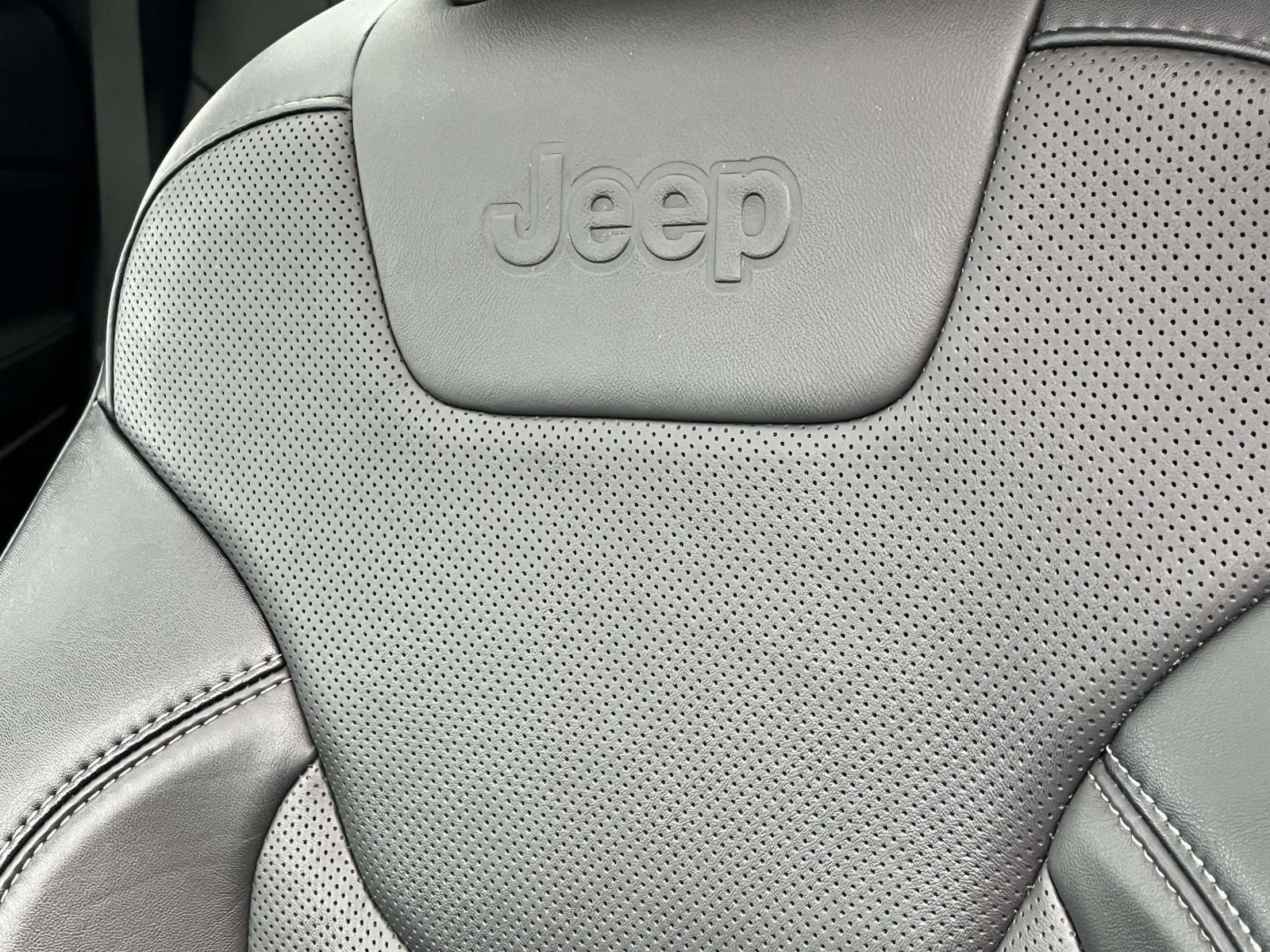 Used 2022 Jeep Cherokee Latitude Lux w/ Sun & Sound Group FWD image 18