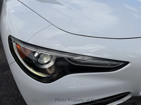 Used 2018 Alfa Romeo Stelvio Ti AWD/4WD image 23