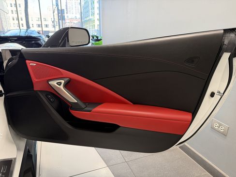 Used 2016 Chevrolet Corvette Z06 w/ 3LZ Preferred Equipment Group image 26