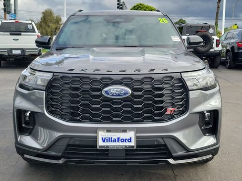 Used 2025 Ford Explorer ST w/ Sun And Sound Package image 26