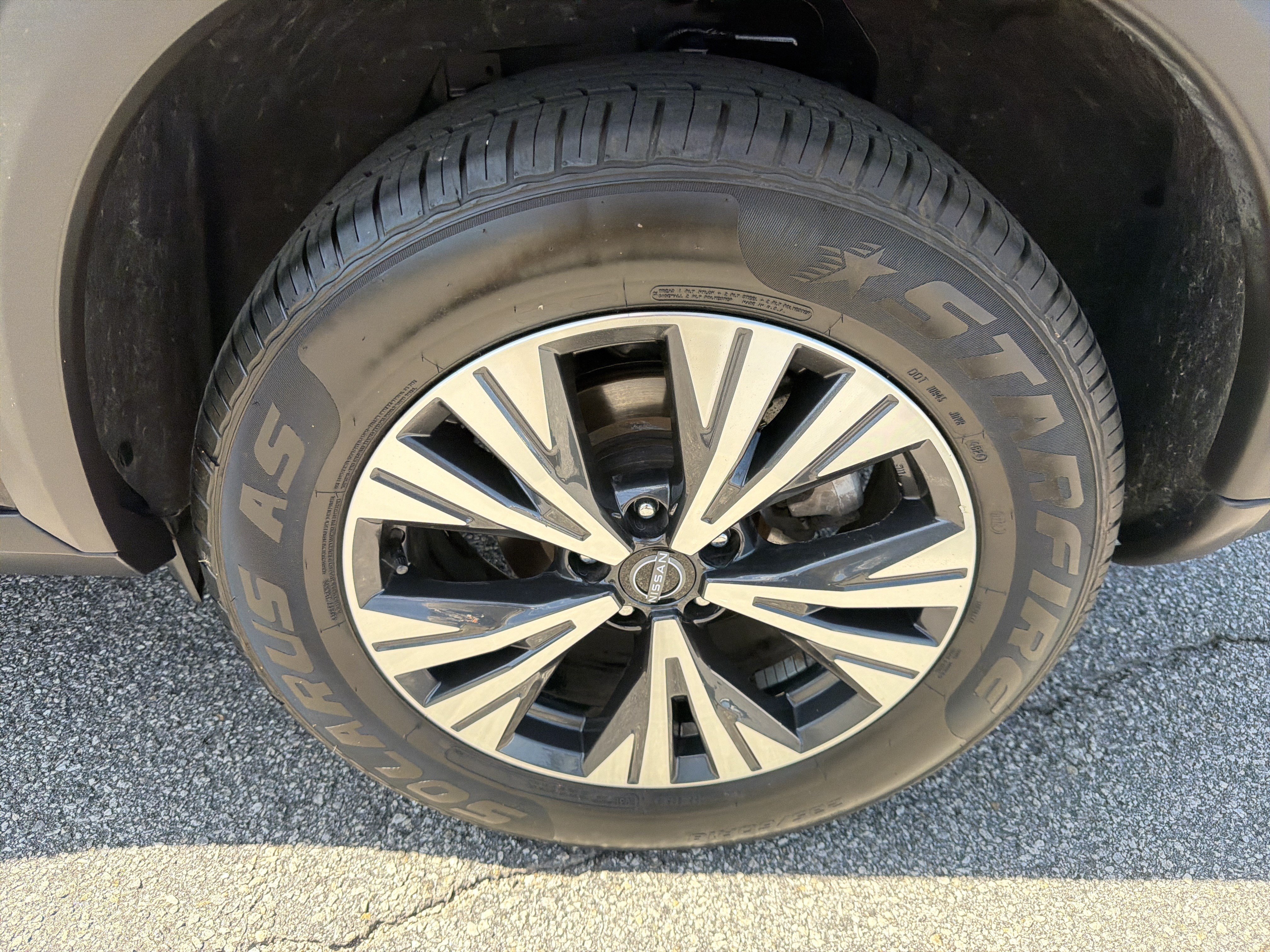 Used 2023 Nissan Rogue SV FWD image 30