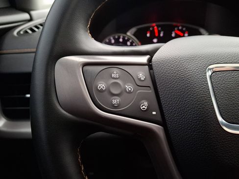 Used 2023 GMC Terrain AT4 image 22