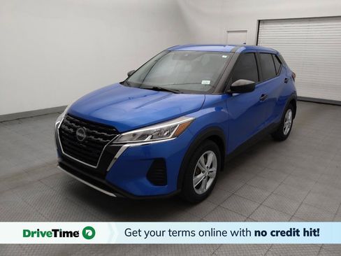 Used 2023 Nissan Kicks S FWD image 1