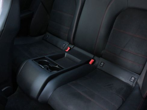 Used 2014 Mercedes-Benz C 350 4MATIC Coupe image 21