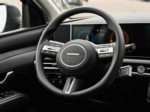 New 2026 Hyundai Tucson SEL image 15