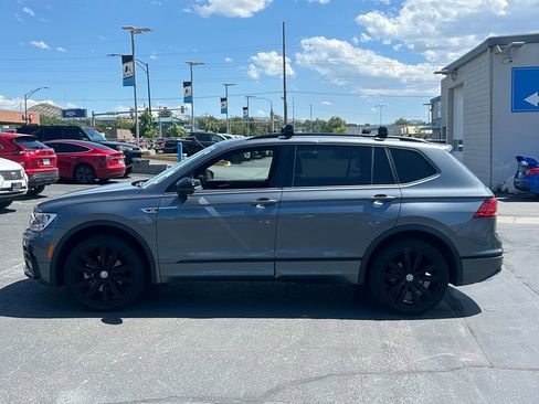 Used 2021 Volkswagen Tiguan SE R-Line AWD/4WD image 8