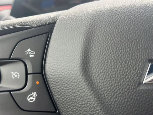 New 2025 Chevrolet TrailBlazer RS w/ Convenience Package image 17