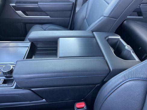 Used 2024 Toyota Sequoia Platinum image 18