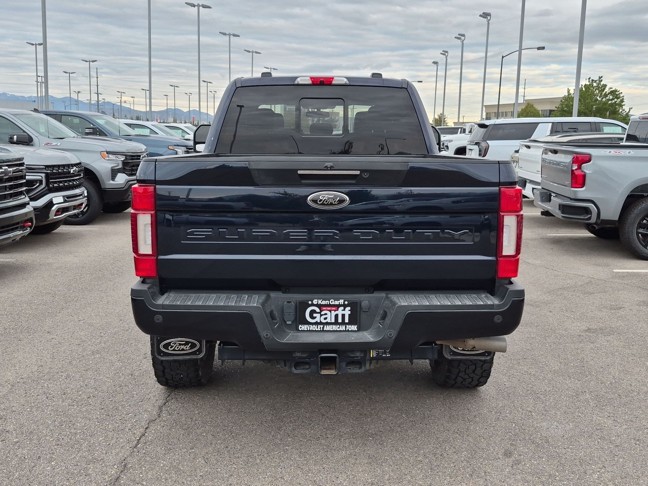 Used 2022 Ford F350 Lariat w/ Tremor Off-Road Package AWD/4WD image 4