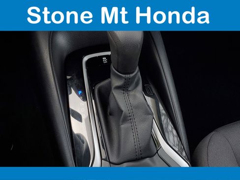 Used 2023 Toyota Corolla LE image 32