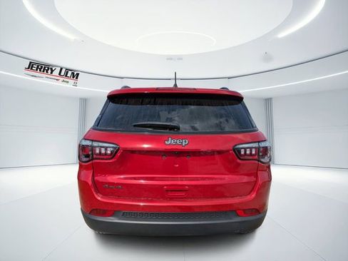 New 2026 Jeep Compass Latitude AWD/4WD image 4