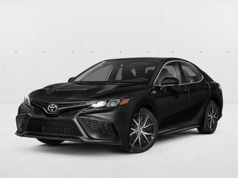 Used 2022 Toyota Camry SE FWD image 1