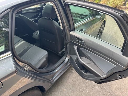 New 2025 Volkswagen Jetta SE image 13