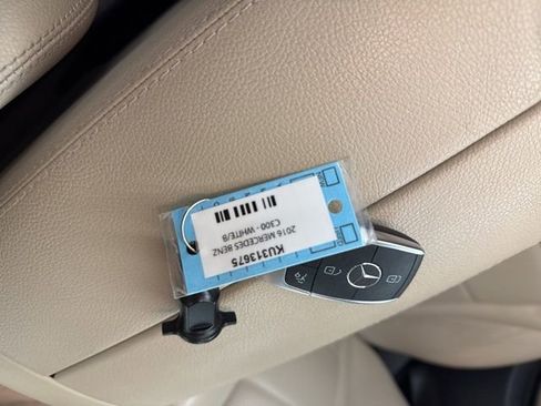 Used 2019 Mercedes-Benz C 300 4MATIC Sedan image 33