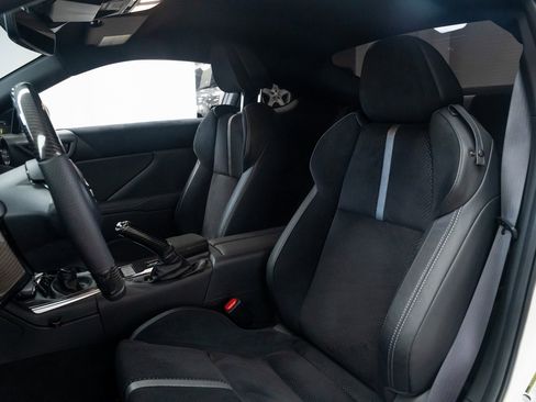 Used 2025 Toyota GR86 Premium image 20