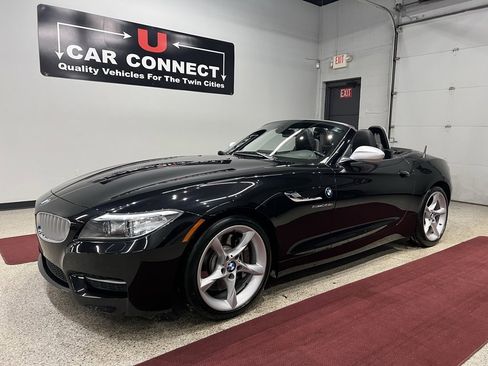 Used 2015 BMW Z4 sDrive35is image 2