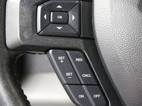 Used 2019 Ford F150 XLT w/ Equipment Group 302A Luxury AWD/4WD image 53