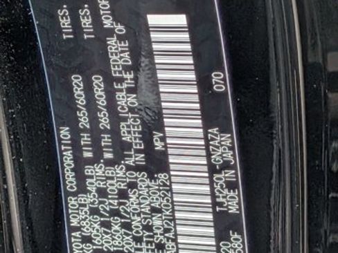 Used 2026 Toyota Land Cruiser w/ Premium Package image 28