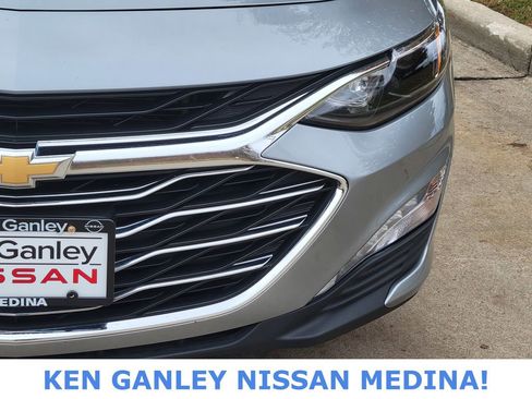 Used 2024 Chevrolet Malibu LT image 10