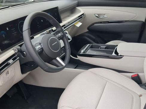 New 2026 Hyundai Tucson Limited image 14